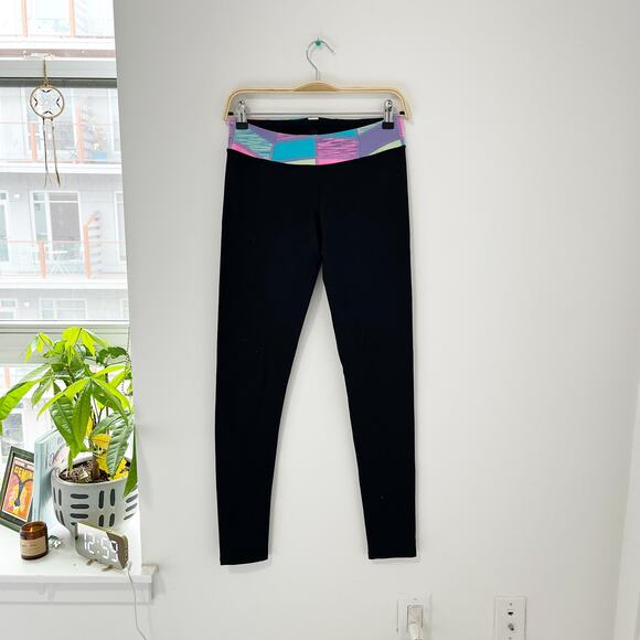 Ivivva Girl's Black & Blue Leggings Size 14 - Picture 1 of 5